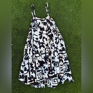 Women’s Black & White Floral Print Sundress - Sleeveless Summer Dress